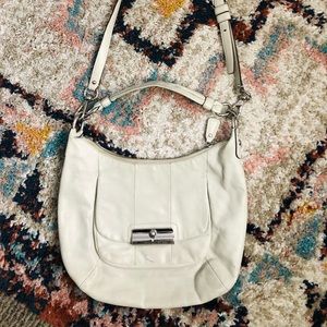 Coach Kristin Leather Hobo bag✨